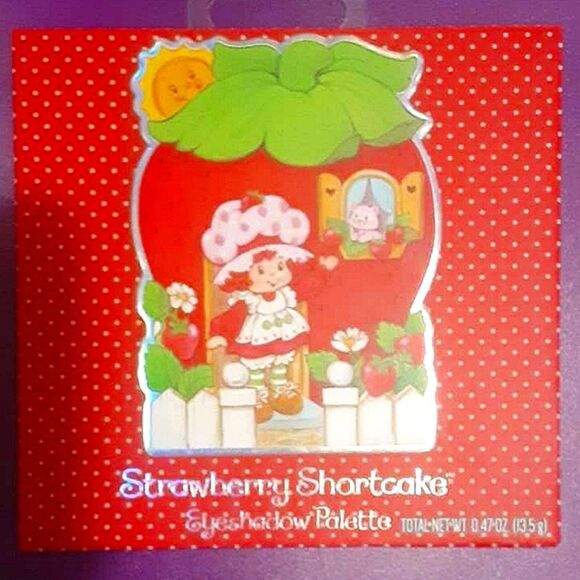Strawberry Shortcake Eyeshadow Palette Brand New - Picture 1 of 2